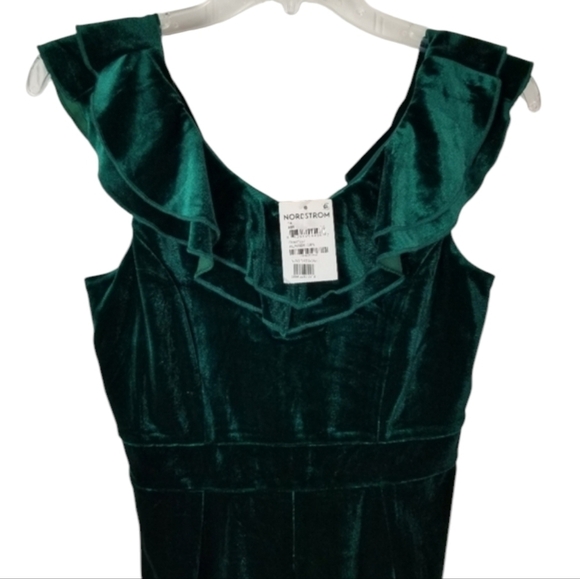 Zunie Girls Size 16 Ruffle Neck Velvet Jumpsuit Hunter Green Stretchy Holiday - Picture 3 of 11